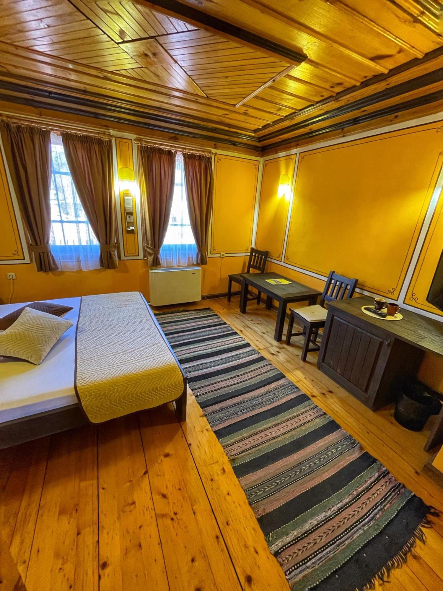 Guest Rooms Colorit Koprivštica Exteriér fotografie